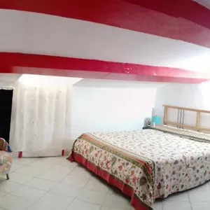 Appartamento Mansarda Pieno Centro, Livorno